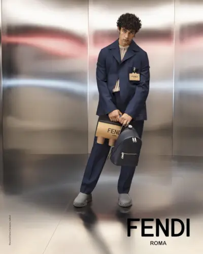 Fendi värvar Massimiliano Caiazzo för att leda sin vår-sommar-kampanj 2024.