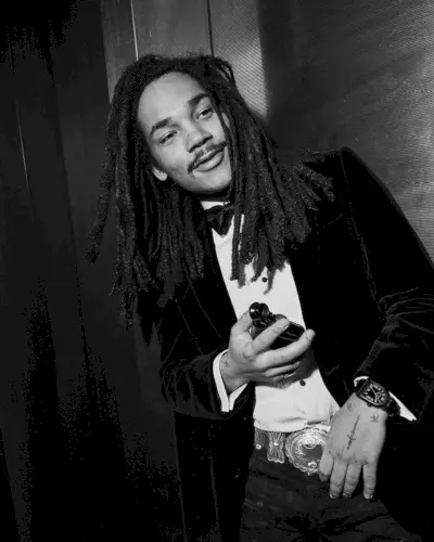 Všechny úsměvy, Luka Sabbat hraje v Ralph Lauren Ralph