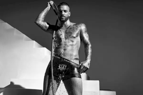 Campagne publicitaire pour les sous-vêtements Maluma Calvin Klein