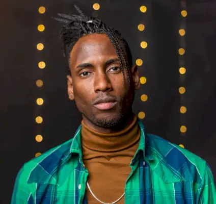 Bărbați cu coadă de cal Cornrows