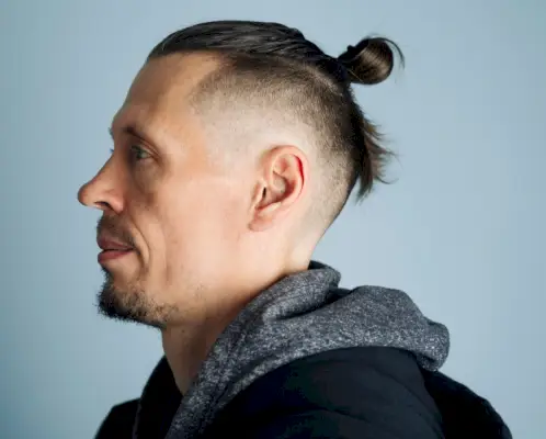 Man Bun Undercut vervagen