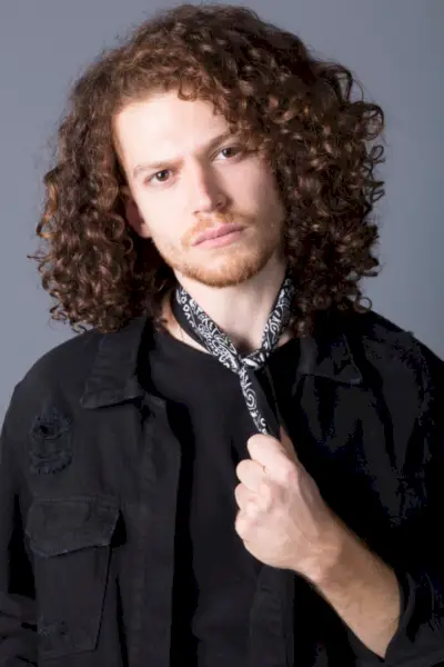 Hommes Cheveux Longs Bouclés