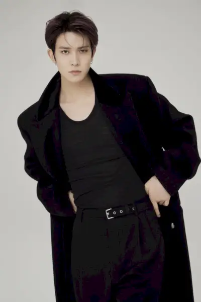 Heeseung ENHYPEN 2023 GEN V צילום