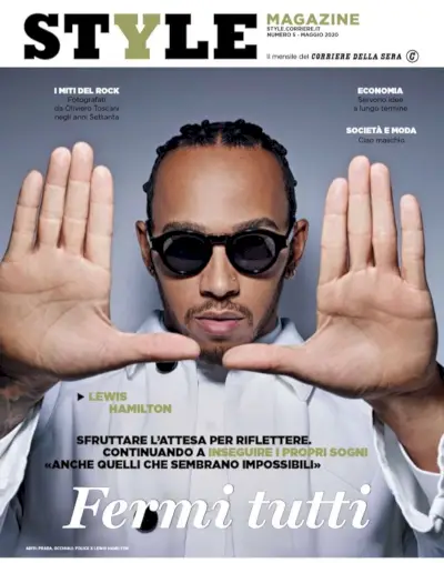 Lewis Hamilton couvre le numéro le plus récent du Corriere della Sera Style.