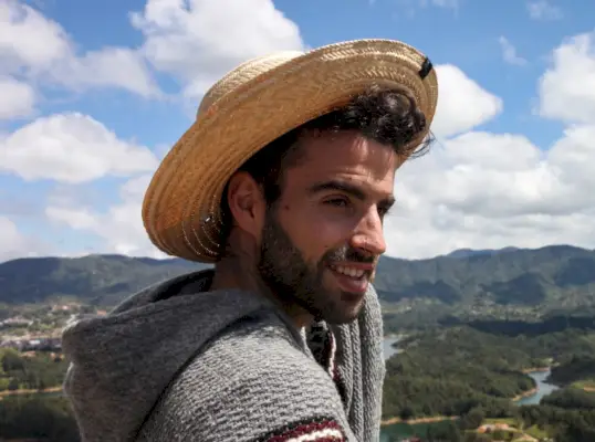 Piercing Nez Hommes À L'Extérieur