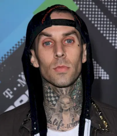 Travis Barker Portret Tatuaj pe gât bărbați Marilyn Monroe 2011