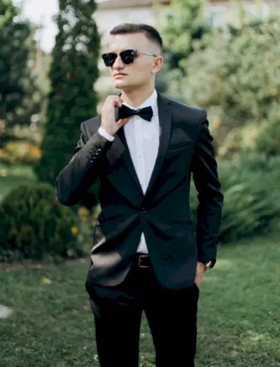 黒のネクタイ オプションのスーツ男性蝶ネクタイ