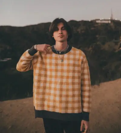 ソフトボーイ エステティック セーター イエロー