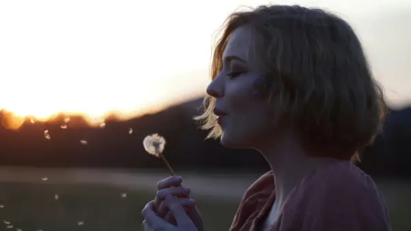 Potrzebujesz więcej szczęścia w swoim życiu? Zwróć się do tych 7 astrologicznych tranzytów