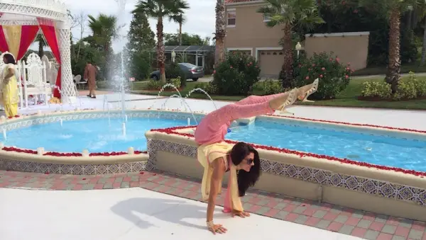 Kristen Schneider Hollowback India