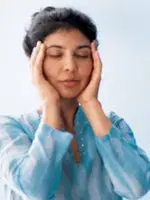 Drejning til yoga for hjælp til hovedpine