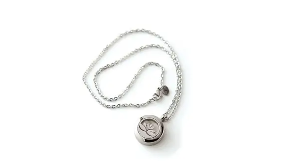Aroma Couture Women’s Aroma Necklaces