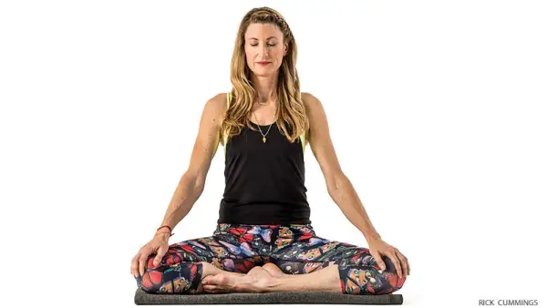 janet stone, Easy Pose, sukhasana