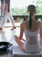 Menținerea oaselor puternice cu yoga