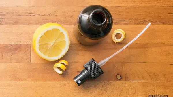 Bathroom or Kitchen Cleaner