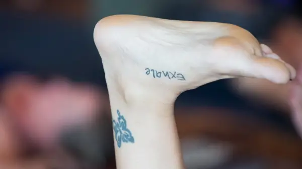 Soulager la douleur avec le yoga pour les soins aux pieds