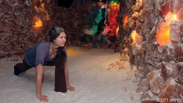 Haloterapia: salas de sales yoga para relajarse, recargar y respirar fácilmente