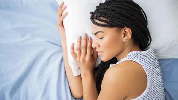 Holl sa do spánku - začnite hojdať svoj život