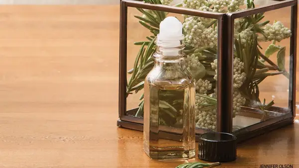 Roll-on frankincense, helichrysum, and rosemary