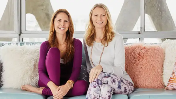 Lauren Eckstrom sur le pouvoir du yoga pour nous soutenir dans les moments les plus difficiles de la vie