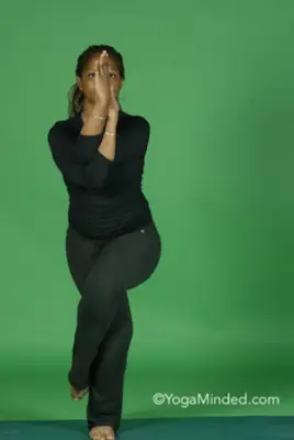 Yoga para adolescentes: 9 poses para derrotar os nervos de volta às aulas