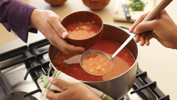 10 manieren om liefdes eten te geven
