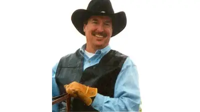 El yoga recuperó a este vaquero en la silla