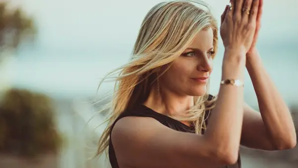 5 formas en que el yoga beneficia a su salud mental