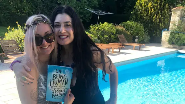 Lindsay Tucker and Jennifer Pastiloff