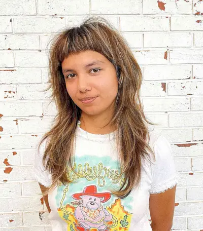 Trendy Shaggy Mullet with Short Rounded Bangs