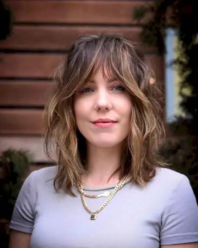 Lob with bangs for a square face