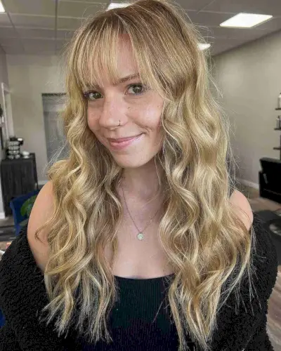Long Beach Wavy Hair with See-Through Straight Bangs
