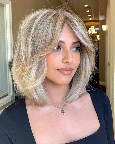 Long Curtain Bangs on a Straight Bob for Thick Hair and women with an oval face