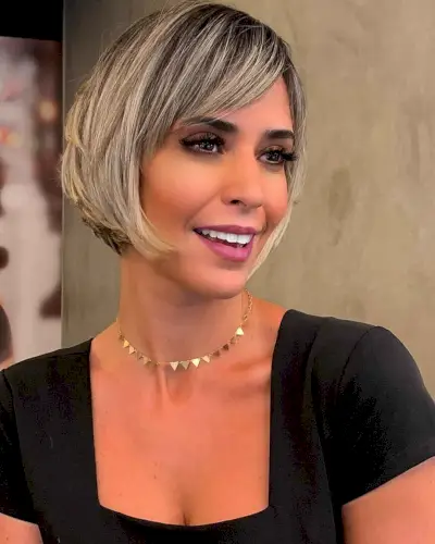 Short Bob with Short Side Bangs