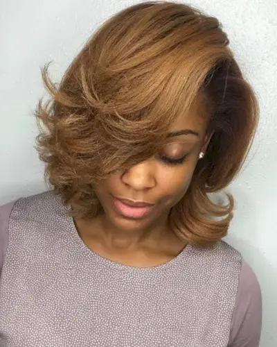 short natural-looking bob hairstyle for black woman