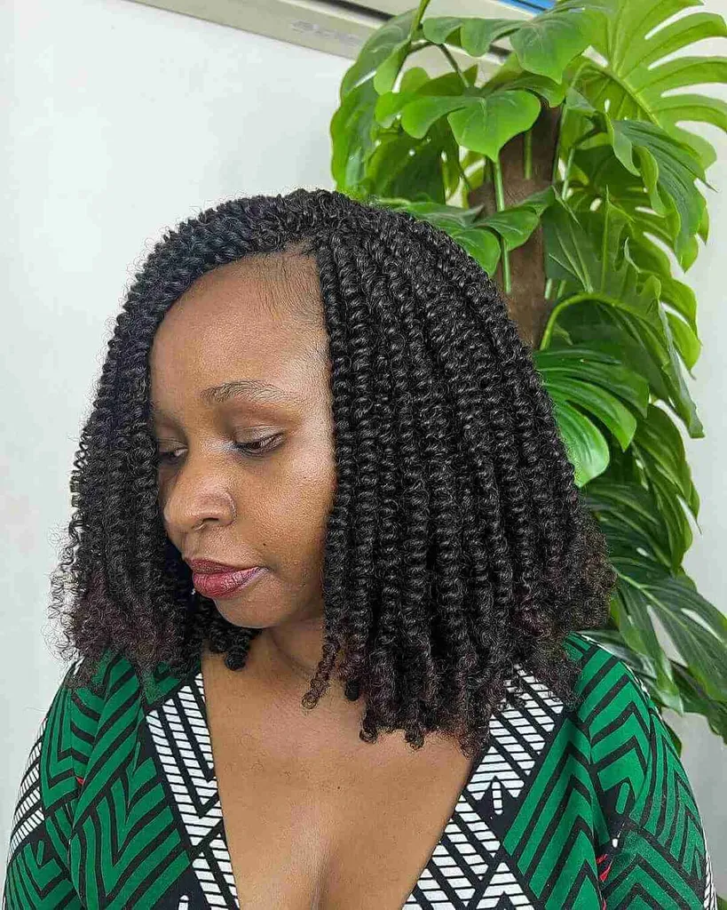 Dulces giros rizados para cabello negro natural' title=