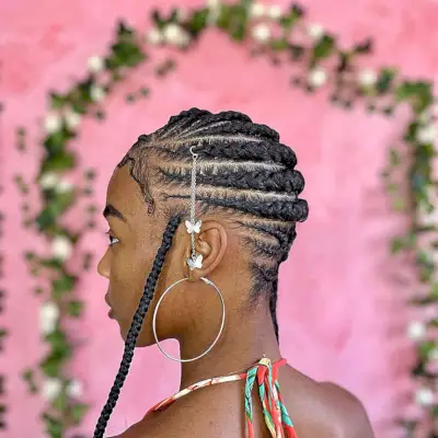 Side-Swept Long Jumbo Lemonade Braids