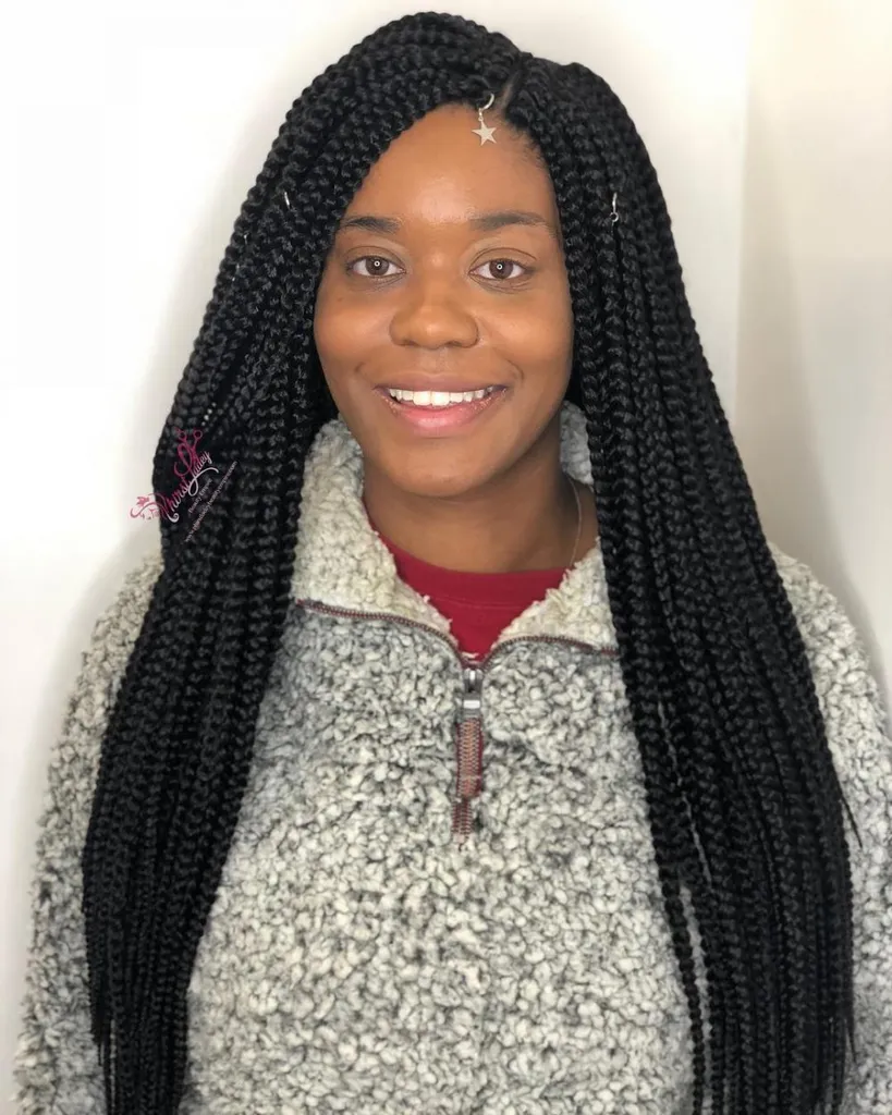 Lange lemonadefletter med blonde høydepunkter' title=