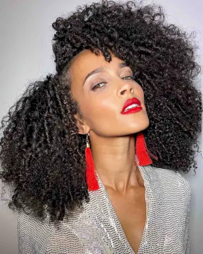 voluminous natural curls