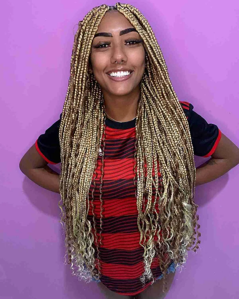 63 attēli, kas pierāda, ka dievietes bizes joprojām ir populāras' title=