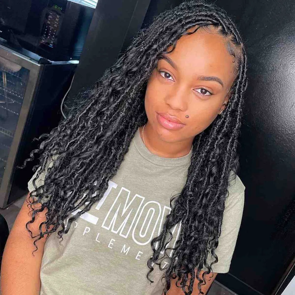 63 attēli, kas pierāda, ka dievietes bizes joprojām ir populāras' title=