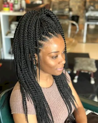 Medium Senegalese twists