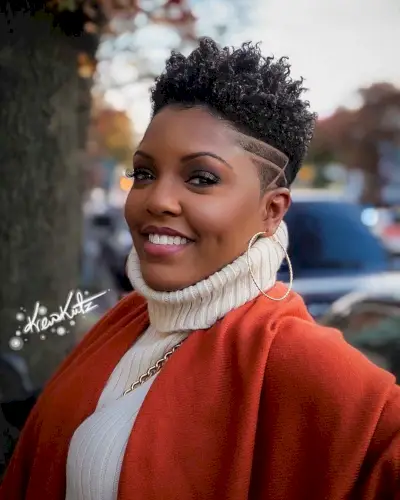 Unique cropped cut for natural curls