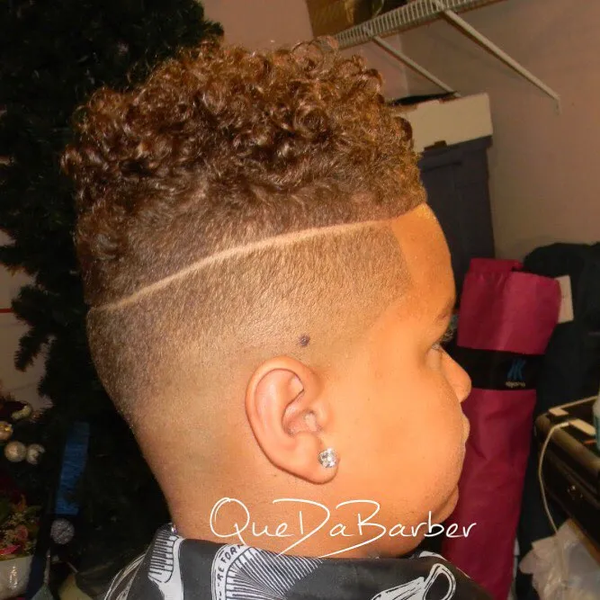 Cirtaini Top Fade frizūra' title=