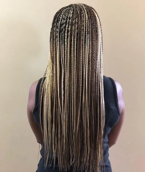 32 On-Point Micro Braids, sorte kvinder kommer i 2026' title=