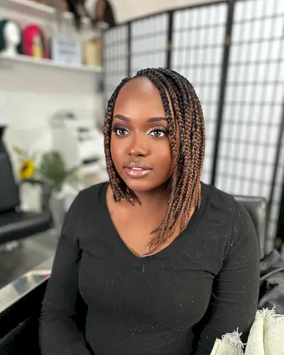 Large Knotless Box Braids for Neck-Length Asymmetrical Lob