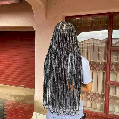 Extra Long Beaded Braids without Knots for Black-Haired Women