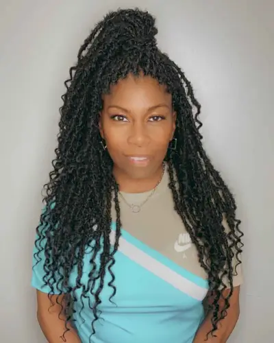 Trendy long faux locs for black women