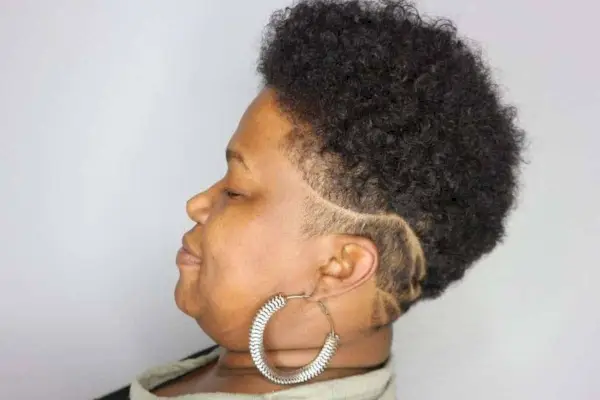 Undercut designs for black women over 50
