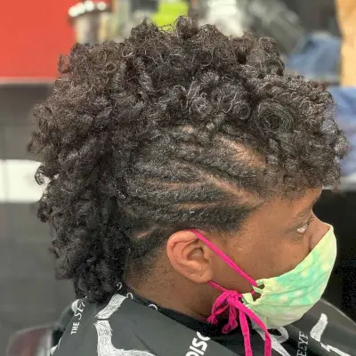 Sassy Twist Out Mohawk Hairstyle for Black Women